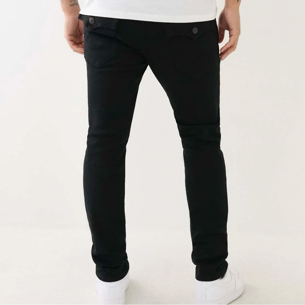 True Religion Men’s Rocco Relaxed Black Denim Skinny Jeans (Size: 30)
